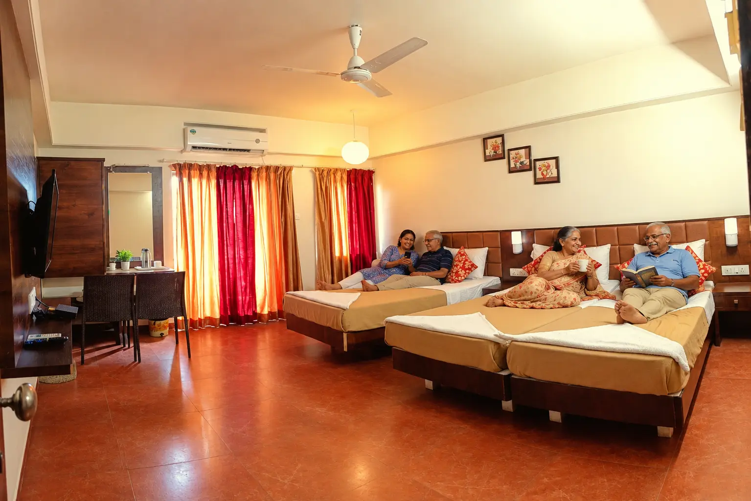 Family room with three beds at Hotel Viva Baga in Goa